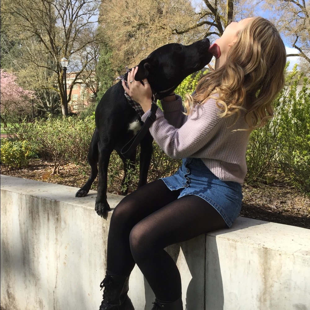 Meet your Posher, Emily